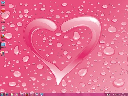 Download Free Hearts Windows 7 Themes With Heart Icons ,Heart Cursors, Bird Romantic Sounds & Screensaver